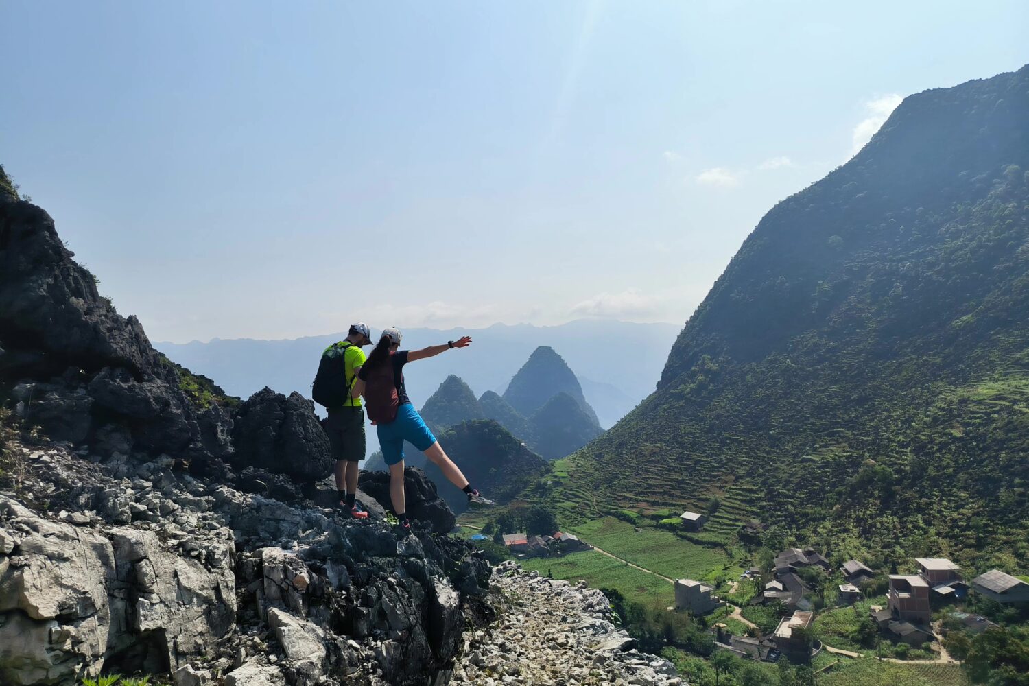 trekking hagiang tour