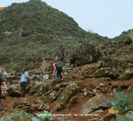 Trekking Hagiang tour