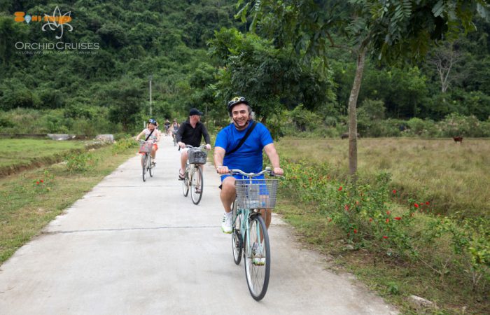 halong - lan ha bay-cycling