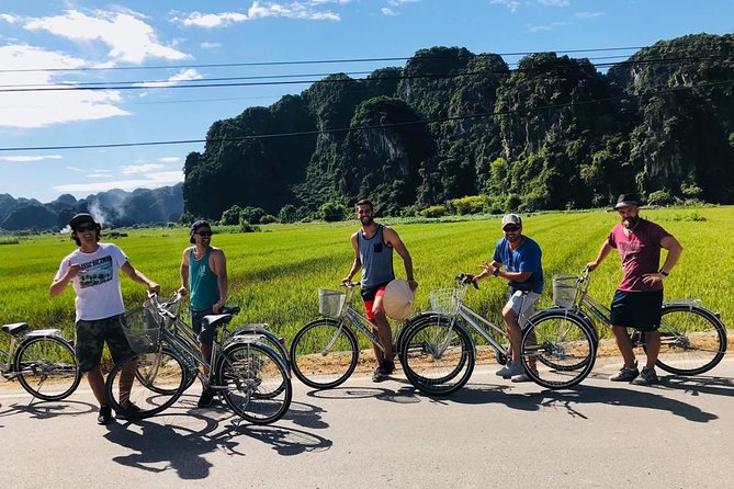 cycling in ninh binh 2