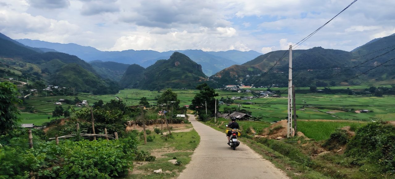 Motorbike Mu Cang chai tour- zonitrip Motorbike Mu Cang chai tour- zonitrip