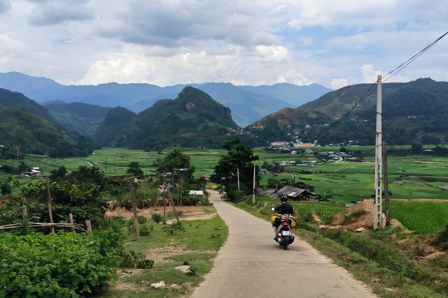 Motorbike Mu Cang chai tour- zonitrip