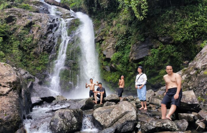 trekking thac nước ta xùa- tram tấu- zoni home trekking thac nước ta xùa- tram tấu- zoni home