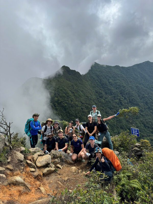 Trek Ta Xua mountain, Tram tau, orgnized by zonitrip