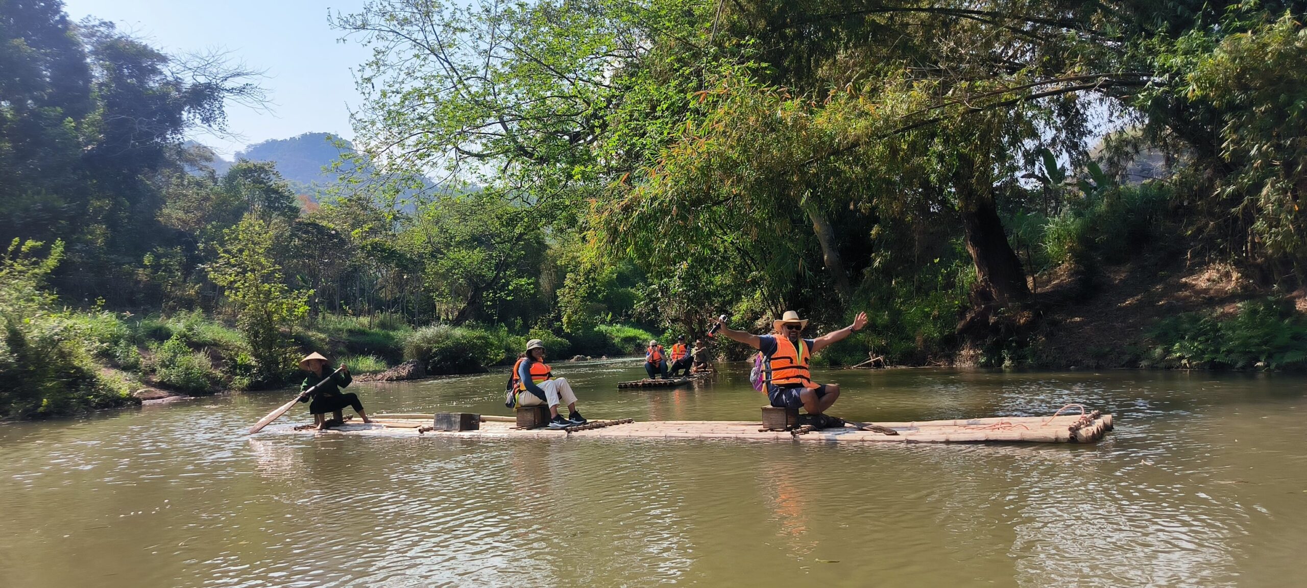 bamboo raft in pu luong