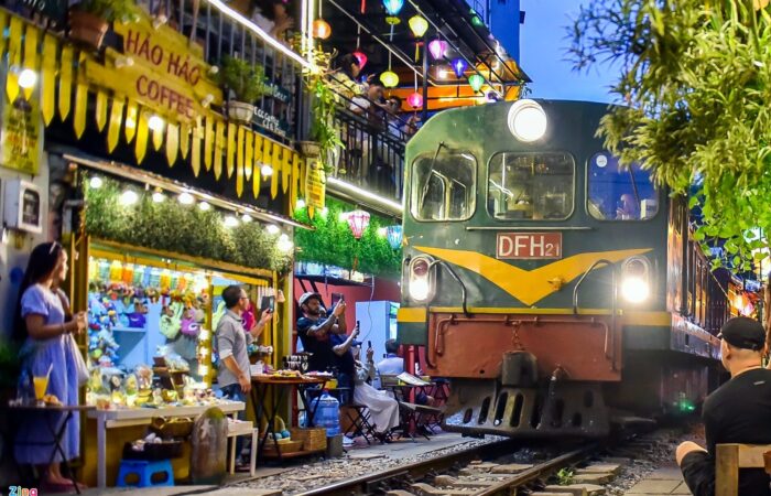 cafe_duong_tau_Truong_Hieu_2_zing Hanoi railway coffee