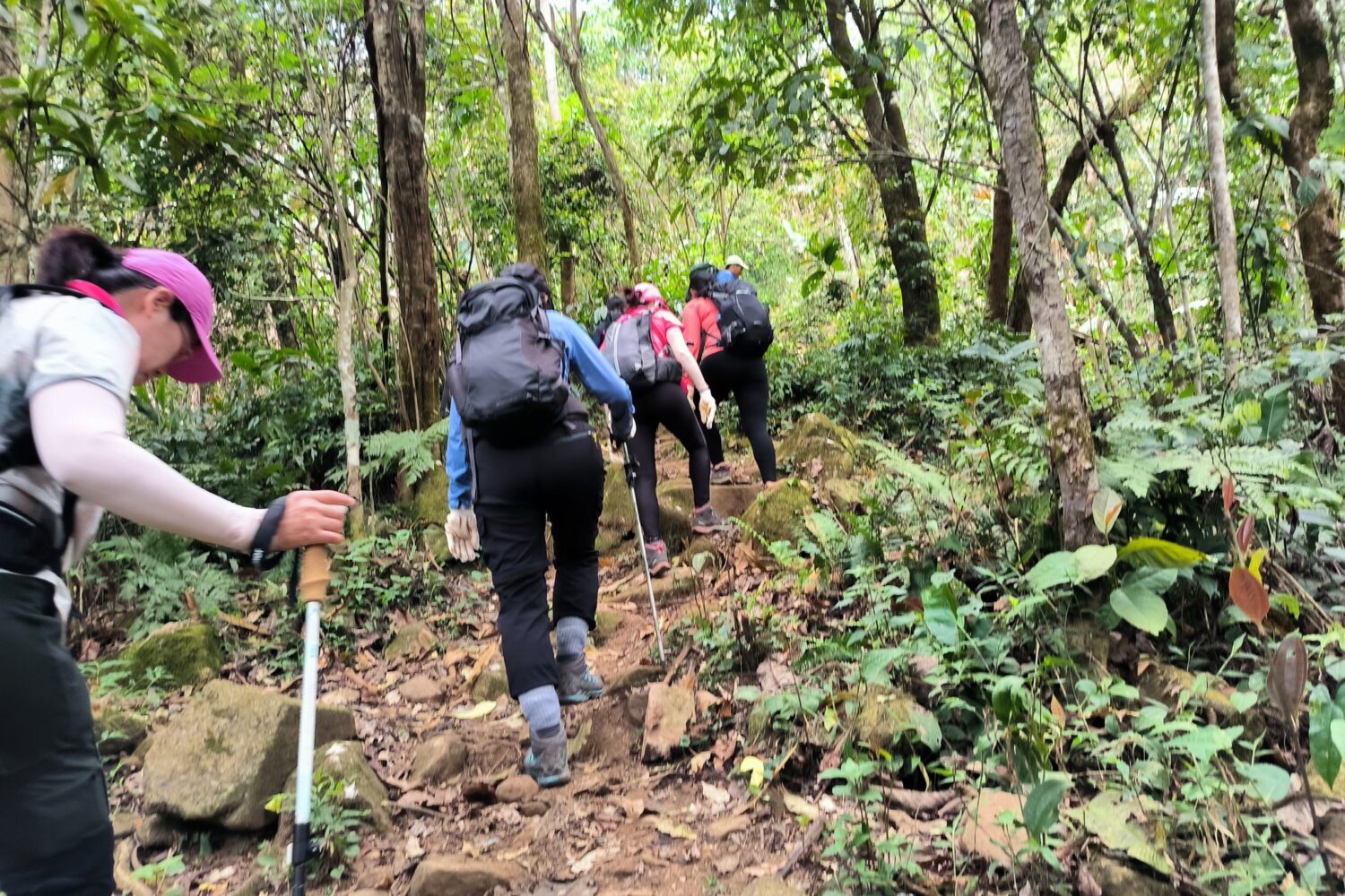Trekking Ta Lien Son- ZOnitrip